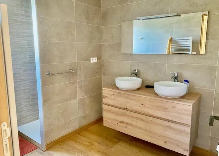 Casa vacanze Luxueux Pour 10 Pers. Avec Parking à Romeu - Fr-1-703-218